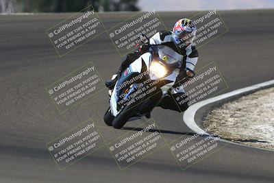 media/Sep-21-2025-TrackDaz (Sun) [[277c75b276]]/C Group/1240pm (Turn 2)/